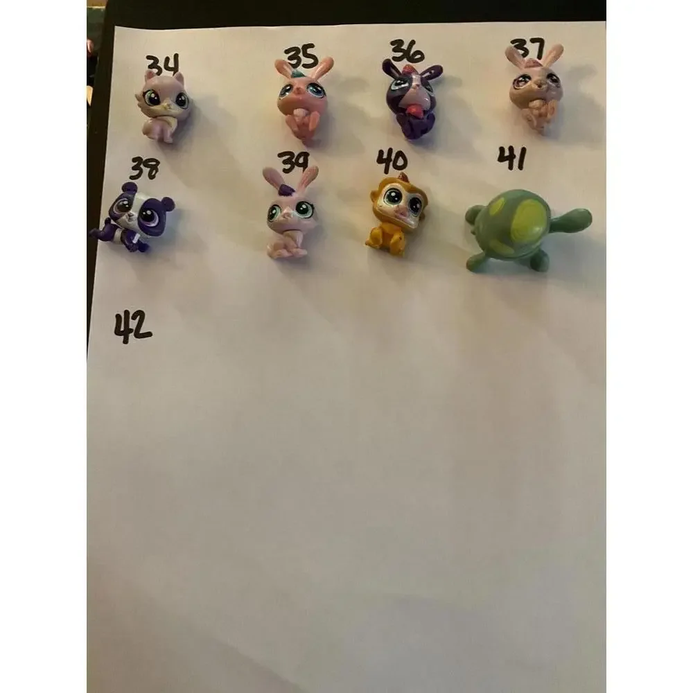Littlest Pet Shop Collectible Figurines - Assorted Animals 4 $ Each - Picture 3 of 3